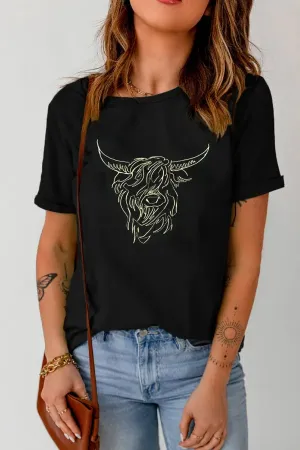 Bull Head Embroidered Round Neck T Shirt for Casual Wear