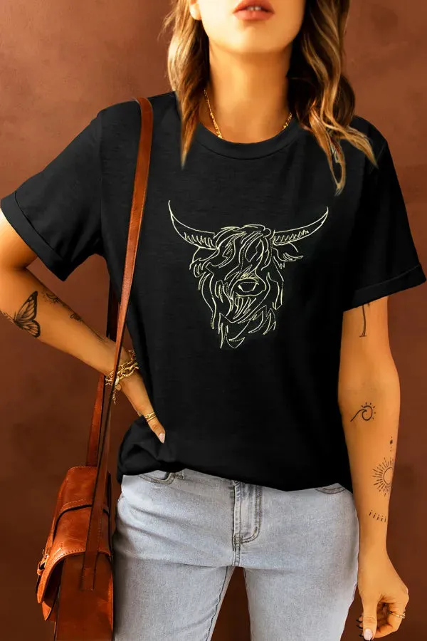 Bull Head Embroidered Round Neck T Shirt for Casual Wear