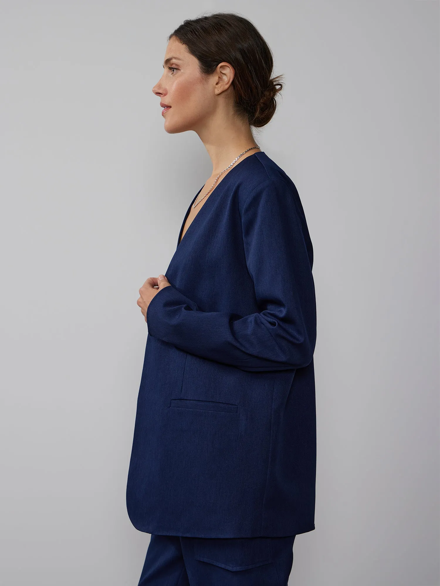 Single Breasted Buttonless Twill Blazer