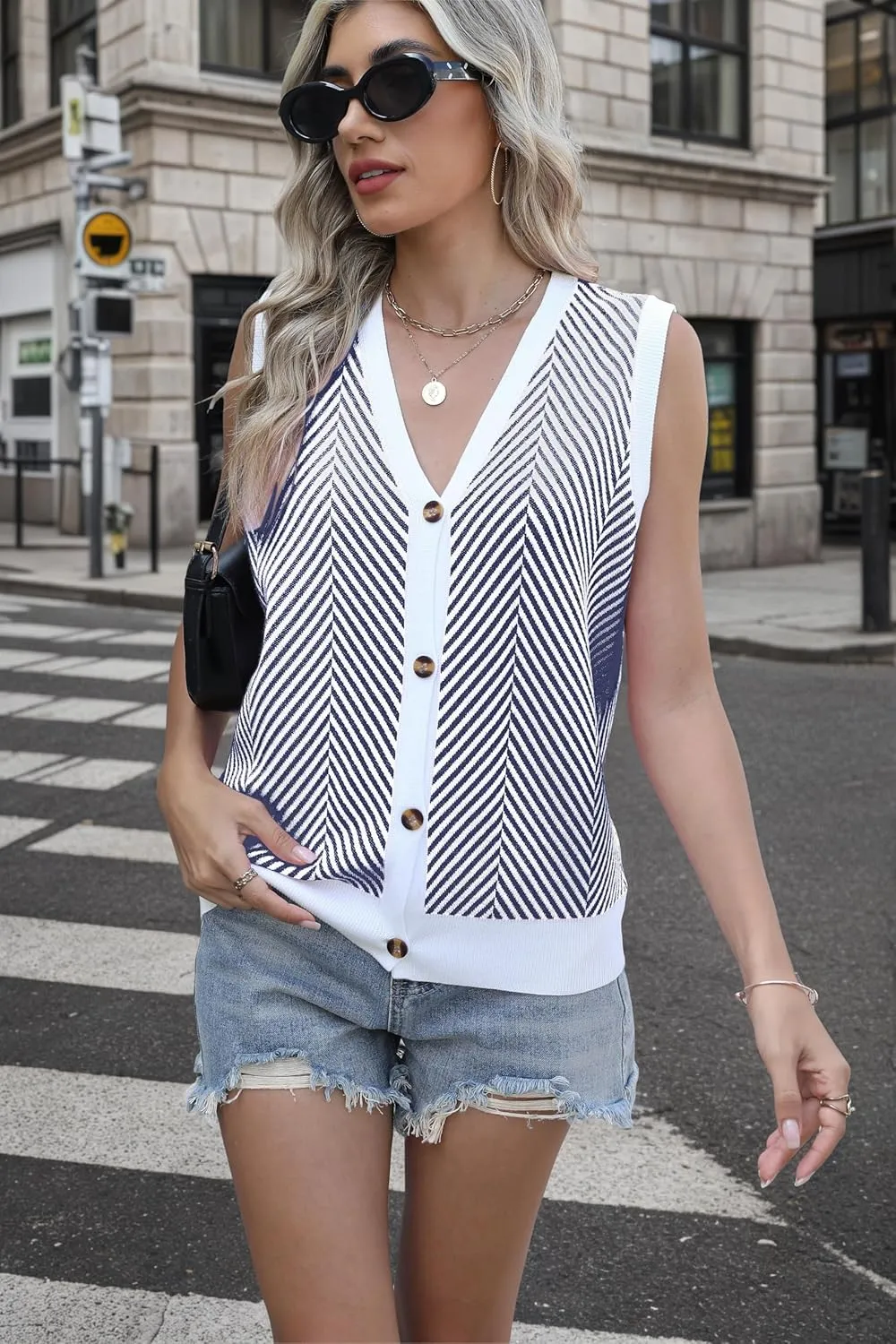Womens Sweater Vest Summer Striped Cardigan Tops 2025 Sleeveless Button Down Casual Business Knit Outfits